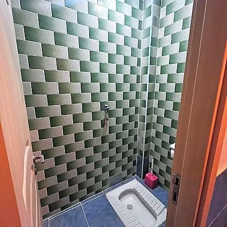 Kefken Guest House 2*